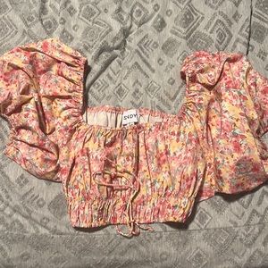 Urban Outfiters floral top size XL